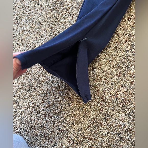 Navy Blue Fabletics Pants - Picture 4 of 5